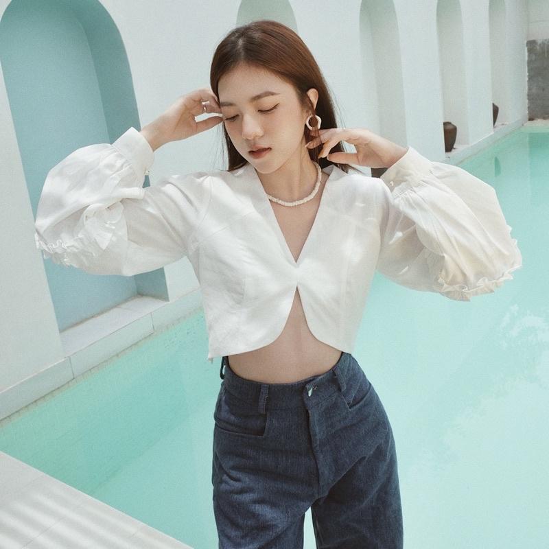 Áo kiểu LAMUSE dáng croptop tay phồng (Dakota Blouse