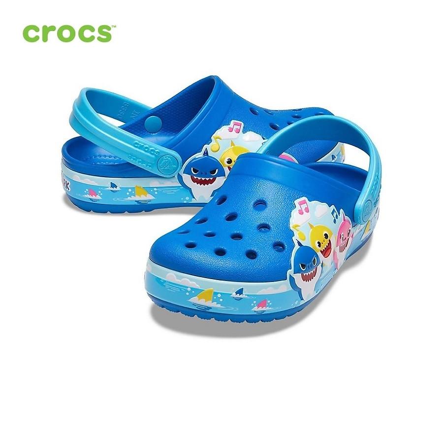 Giày lười trẻ em Crocs Funlab Baby Shark Band 206704-4JL