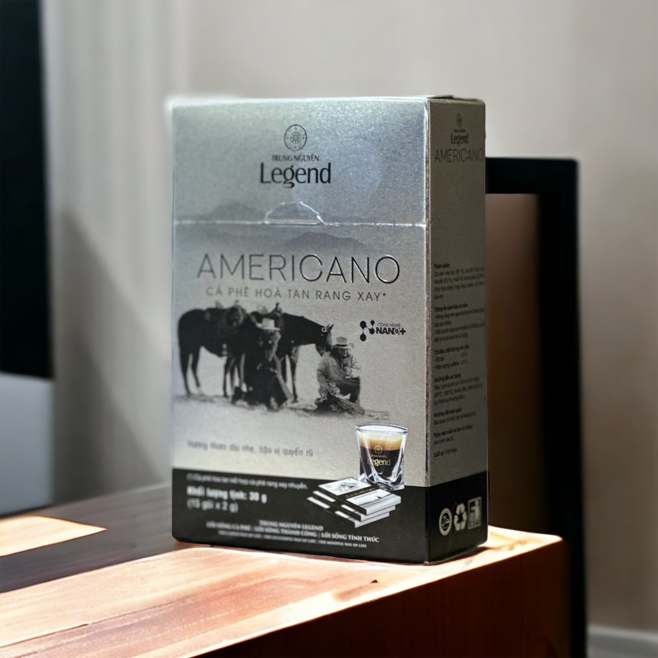 Cà phê hòa tan ĐEN AMERICANO Trung Nguyên( Hộp 15 gói x 2gam)