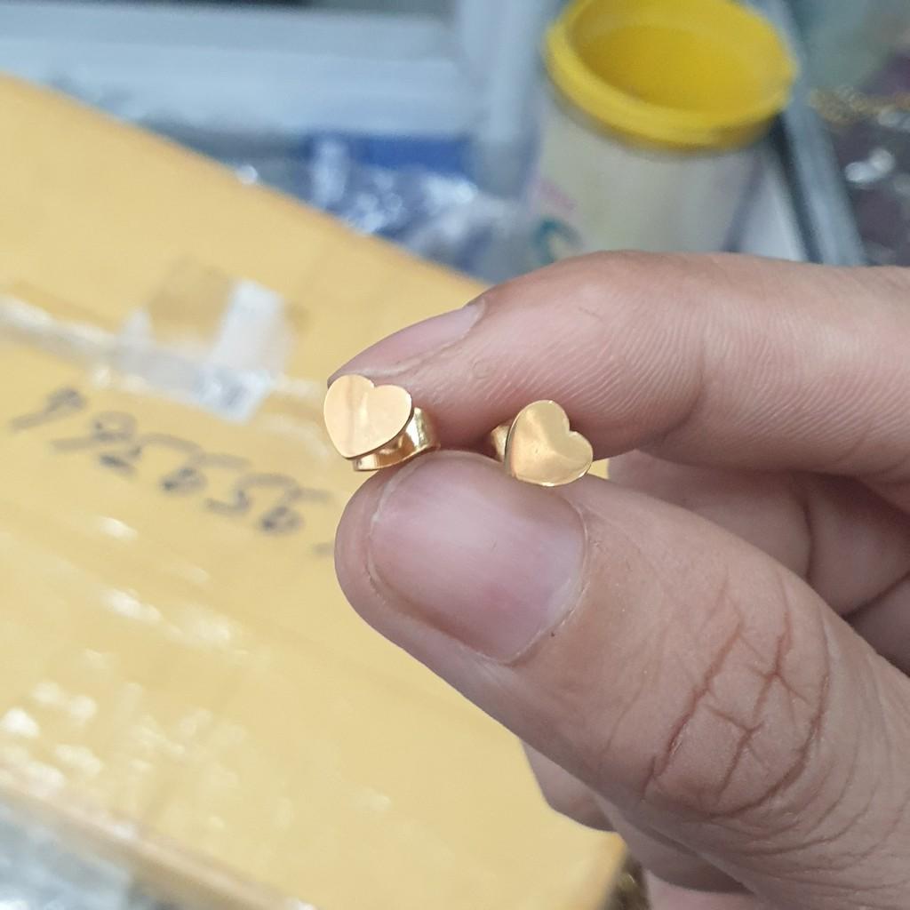 Khuyên Tai Trái Tim Titanium Cao Cấp- Dùng tắm rửa thoải mái không đen