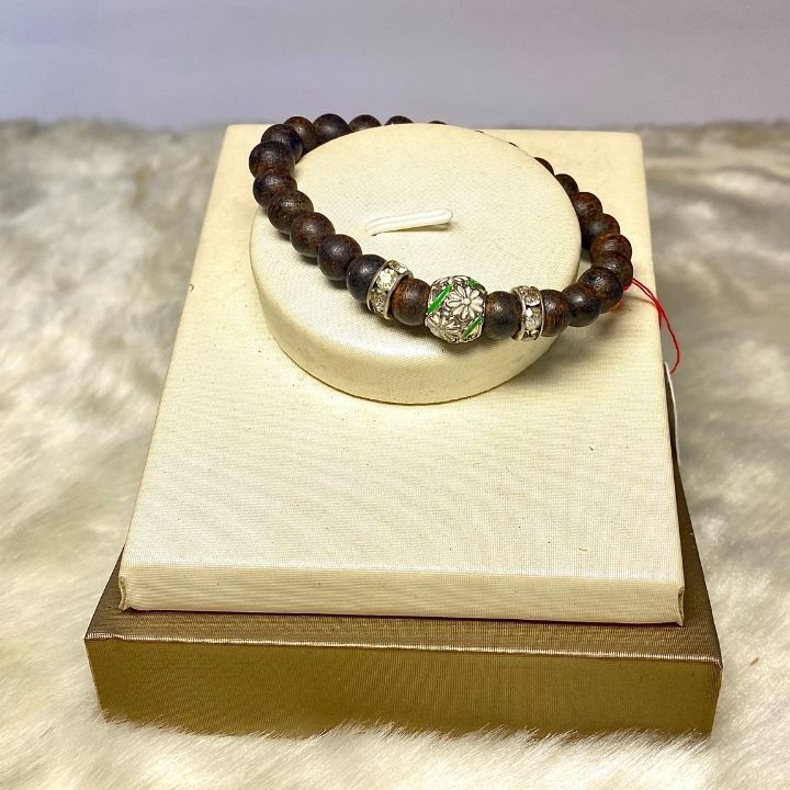Vòng Tay Trầm Hương Mix Charm Bạc PHÚC LINH
