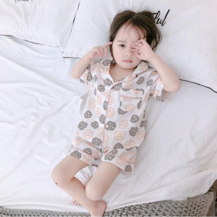 Set ngủ pijama ngắn chiếc bánh cho bé S330