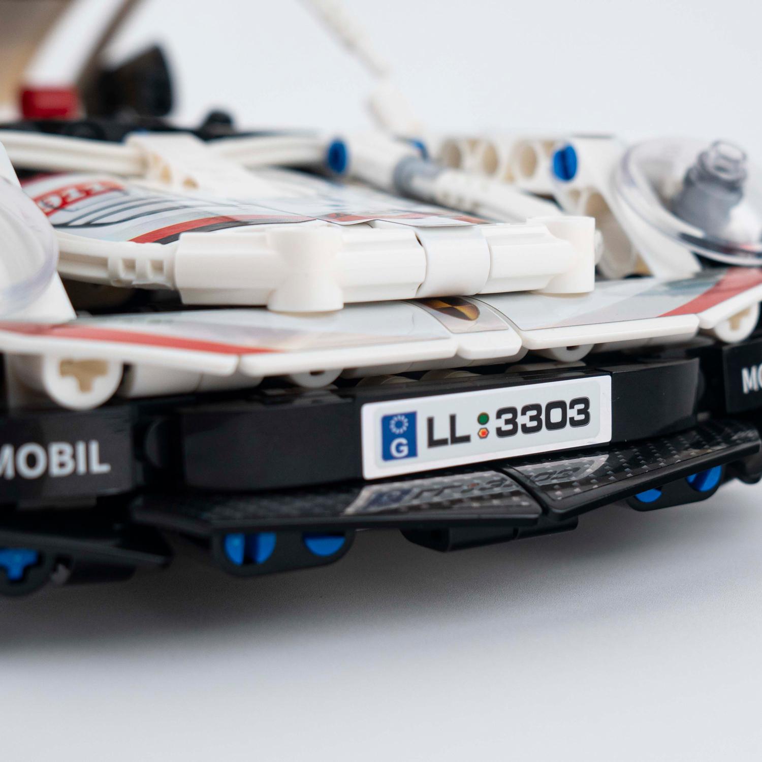 Đồ Chơi Lắp Ráp Xe Thể Thao Chạy Đà Siêu Tốc - Super Speed Pullback Sports Car - Toys&amp;Joys 3303 (540 Mảnh Ghép)