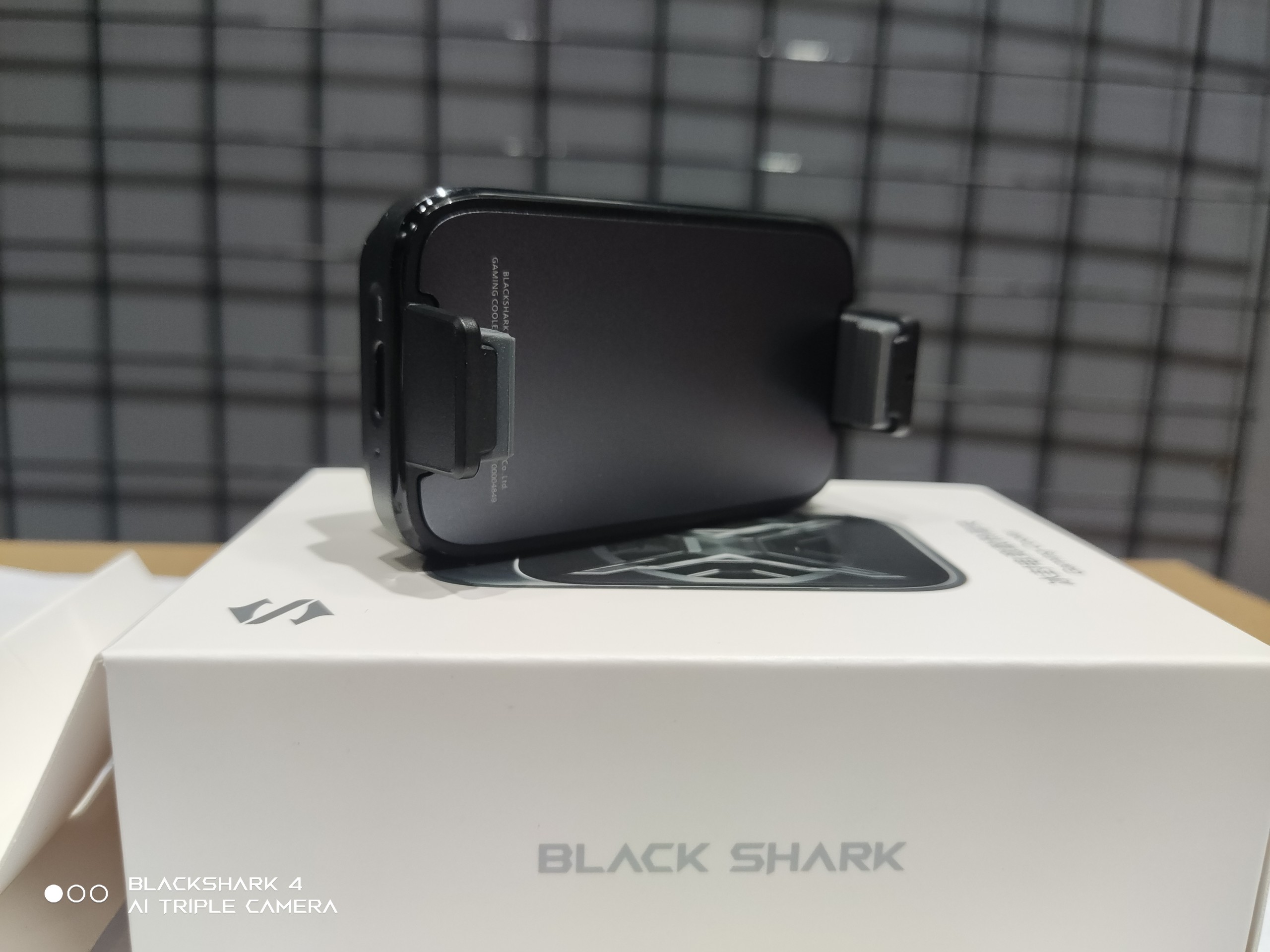 Quạt tản nhiệt OEM Black Shark Game Cooler dáng vuông