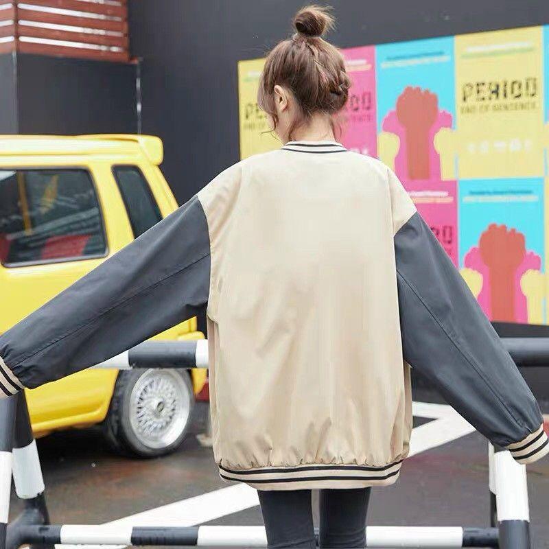 Áo khoác dù bomber logo thêu BADGE nam nữ mặc