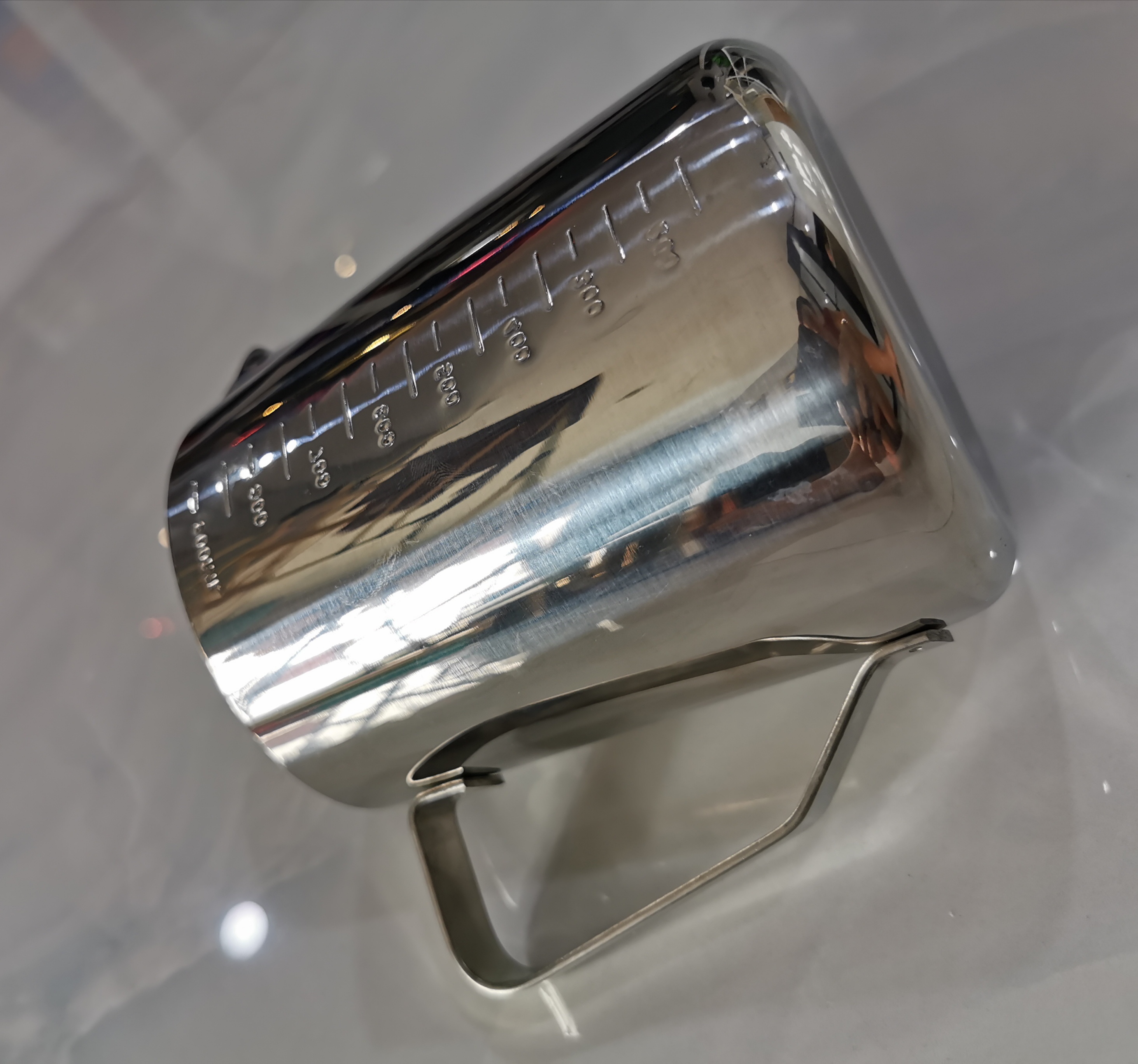Ca Đánh Sữa Inox Có Vạch Chia