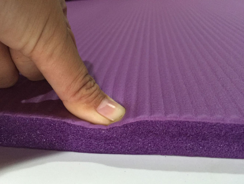 Thảm tập Yoga độ dày 10mm, mềm mại, êm ái, chống trơn trượt