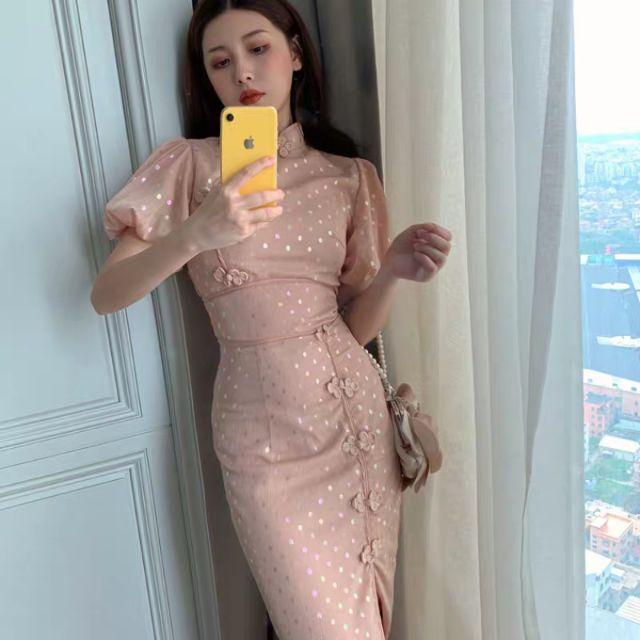 Đầm sườn xám váy cách tân xẻ ôm body dự tiệc hồng sữa nude hai lớp xinh đẹp nữ tính trung hoa