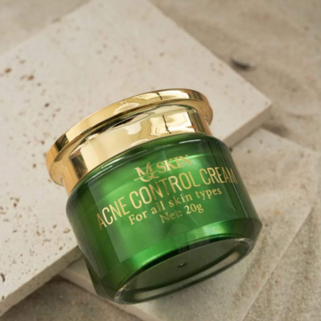 Cao mụn sâm vàng mq skin Acne Control Cream