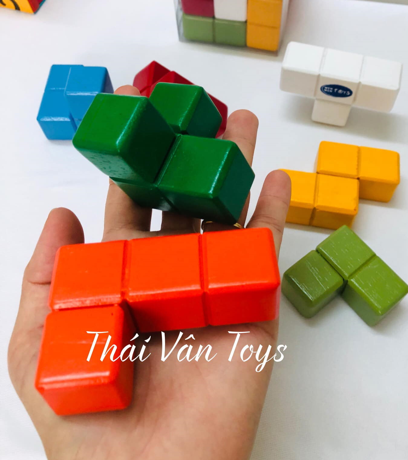 Rubik 7 màu cho bé làm quen với Rubik phát triển tư duy - Đồ chơi gỗ Việt Nam