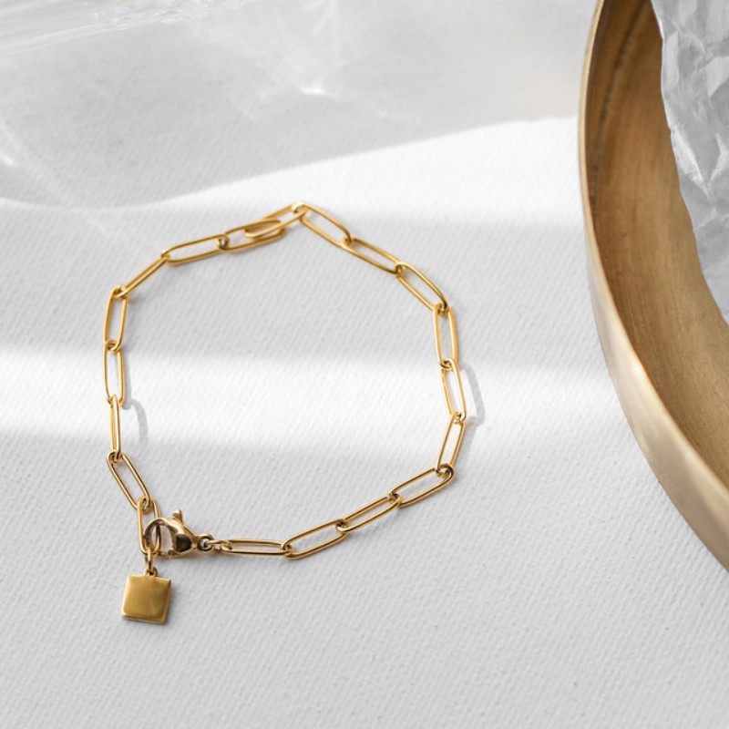 Lắc Tay Dây Xích Titan Ko Đen TT 3413