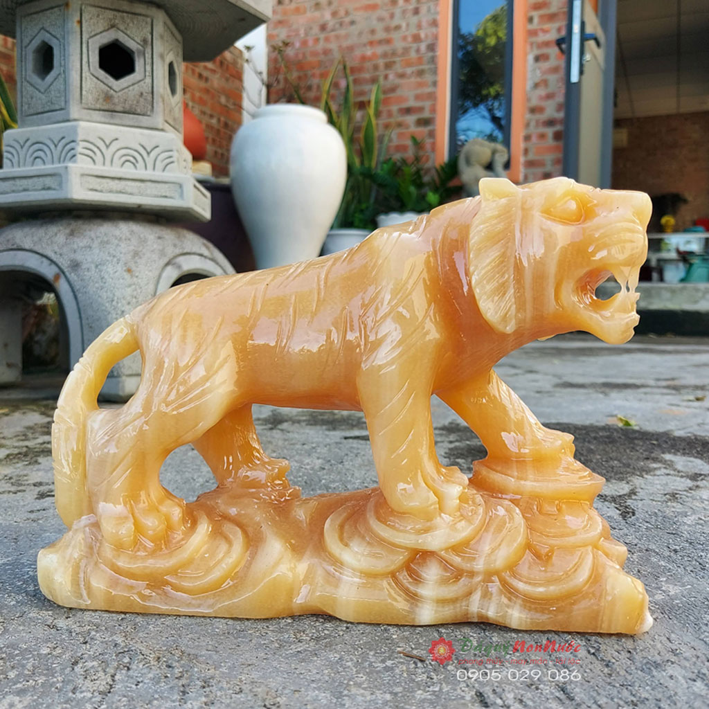 Tượng hổ phong thủy 12 con giáp đá ngọc hoàng long 20cm - đá Non Nước