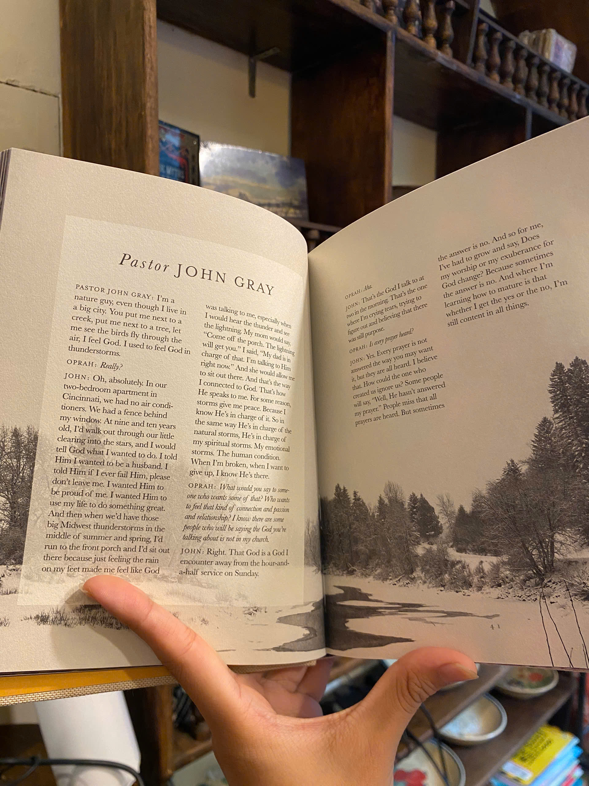 Sách - The Wisdom of Sundays: Life-Changing Insights and Inspirational Conversations - Oprah Winfrey