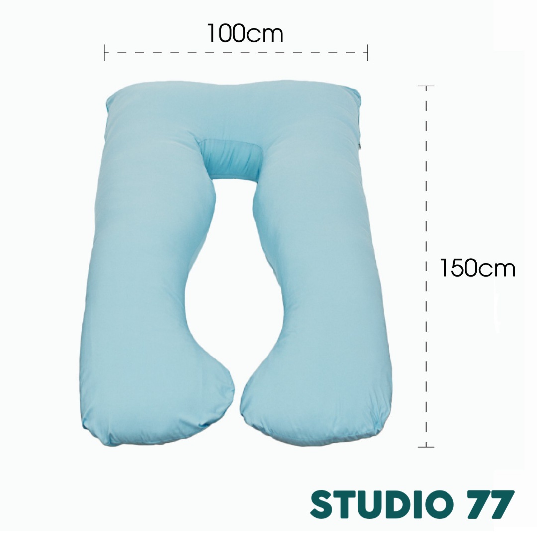 Gối bầu Studio 77 - Chữ U