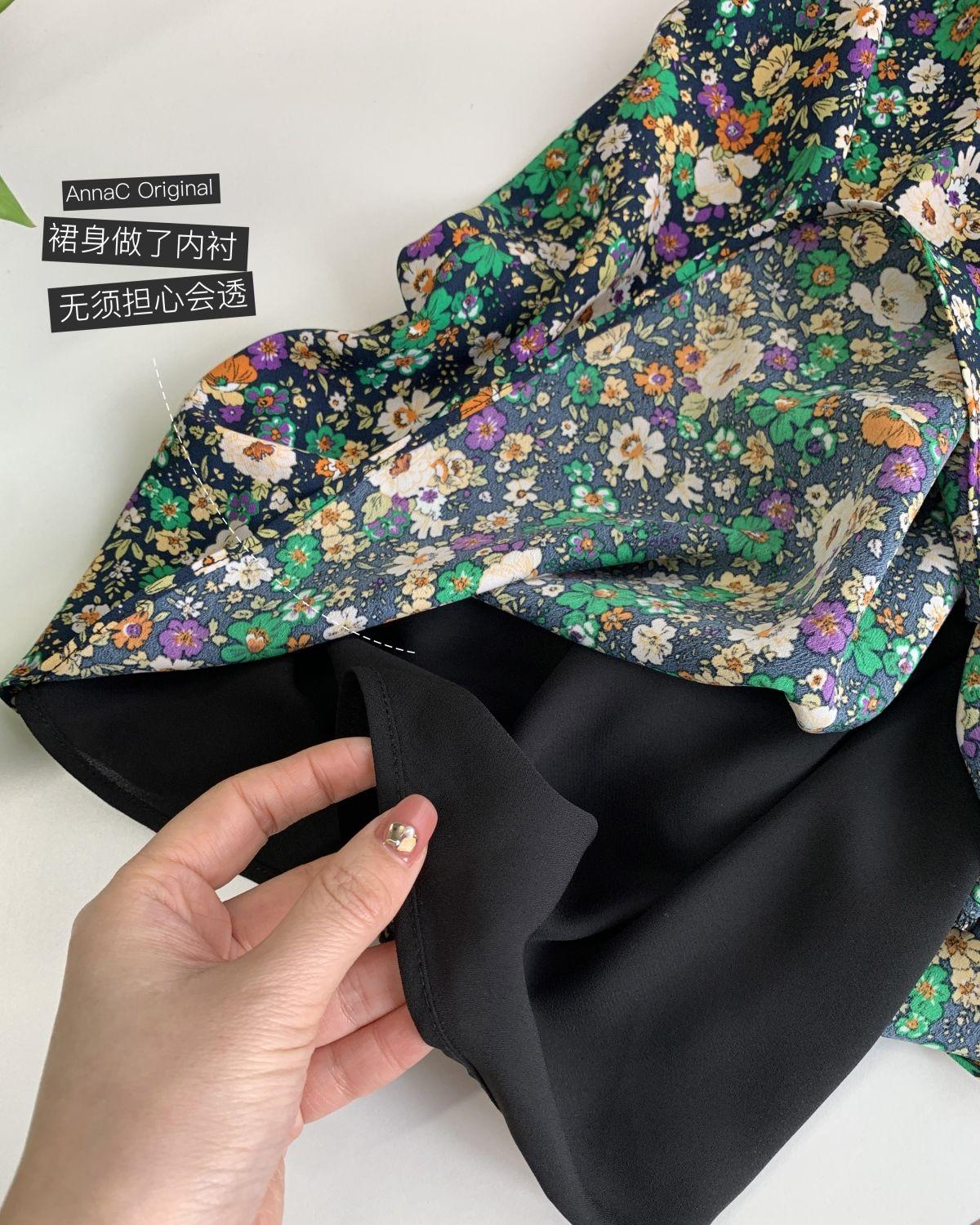 TOBE1SHOP 2023 Mùa hè Hàn Quốc cổ điển sling váy hoa mảnh đầm thiết kế phụ nữ nhỏ v cổ khí chất một từ váy ngắn