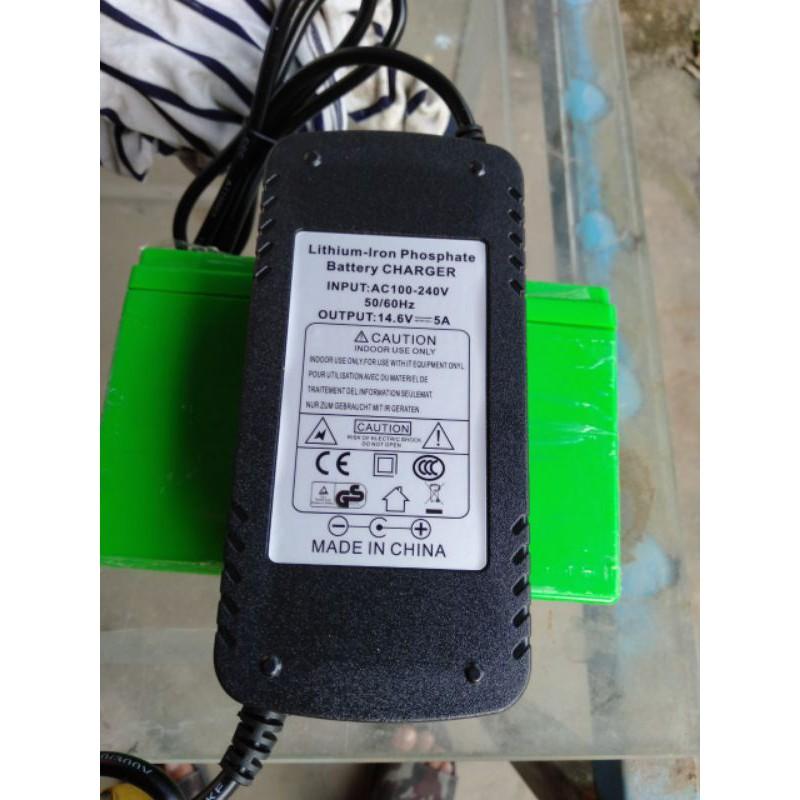 Nạp 14.6v 5a cho hệ pin lifepo4 32650.26700.26650.