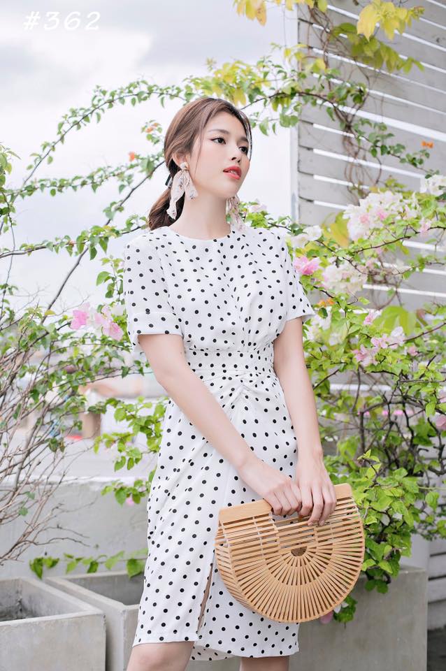 Đầm bi trắng buộc eo công sở thanh lịch