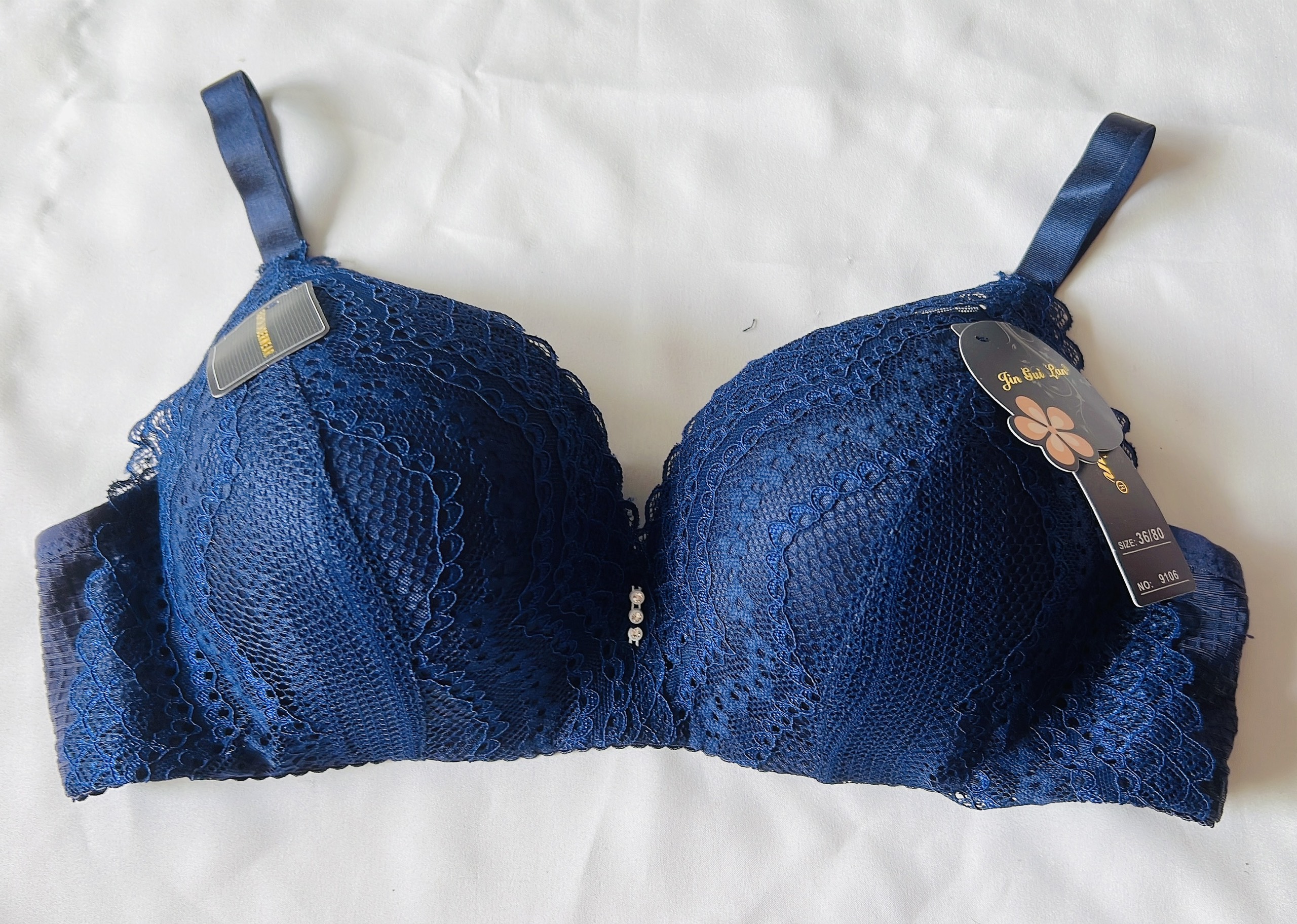ÁO NGỰC REN KHÔNG GỌNG , ĐỆM 3P DÀY SIZE 36-38 DÀNH CHO NỮ