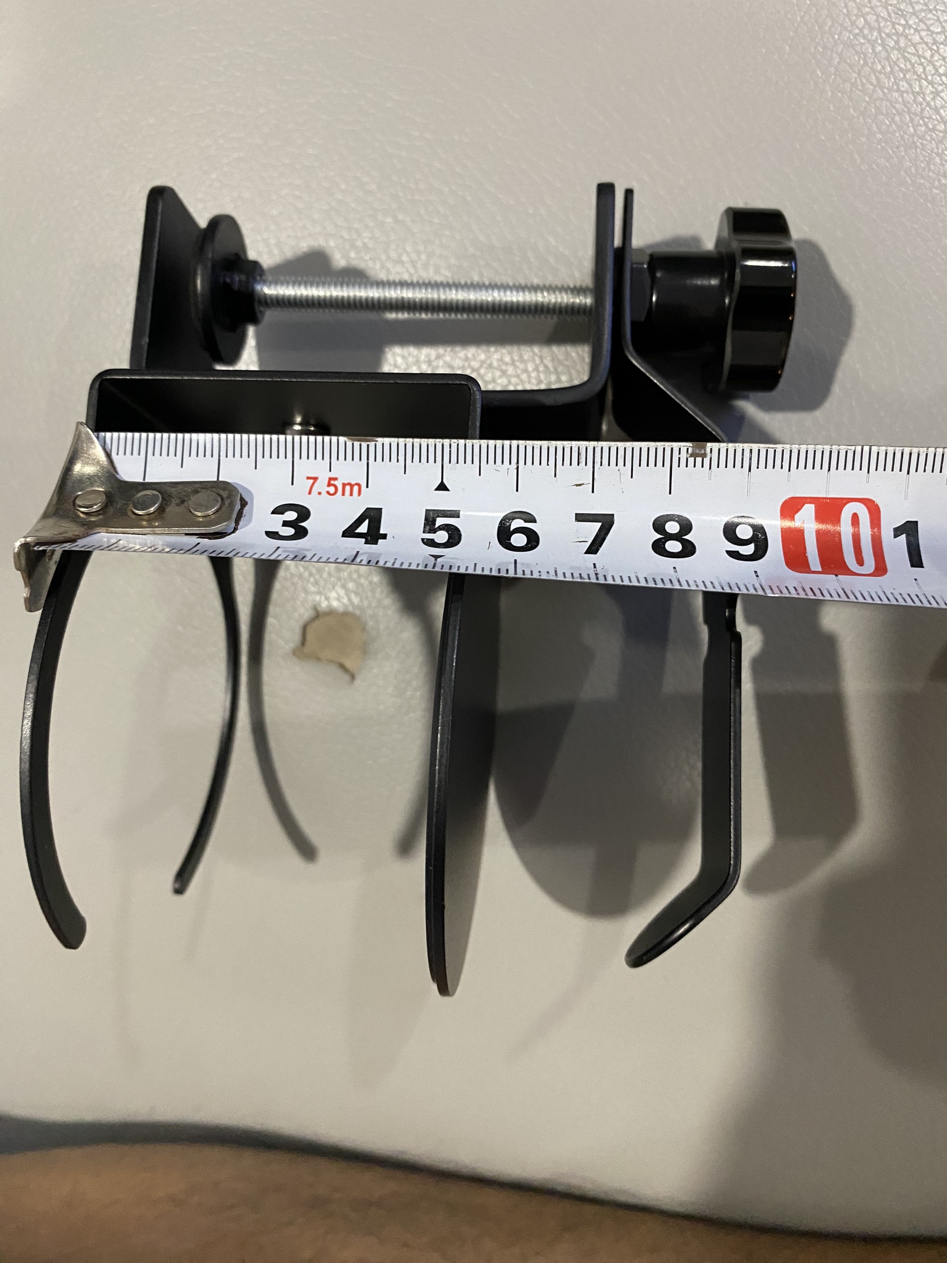 Giá Để Cốc Nước Kẹp Cạnh Bàn; Kẹp Đỡ Ly Nước; Giá Đở Giữ Tai Nghe Headphone; Kẹp Cốc Nước < 65mm