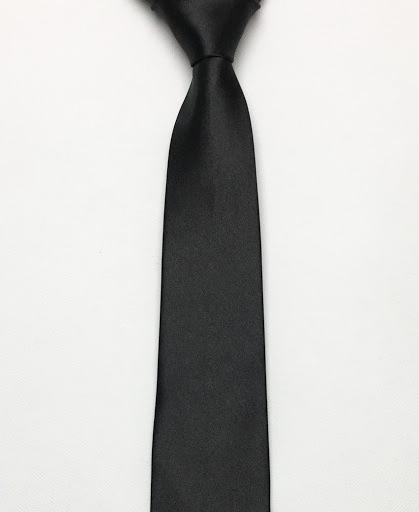 Cà Vạt nam màu đen bản nhỏ phong cách Hàn Quốc nhỏ gọn tiện lợi