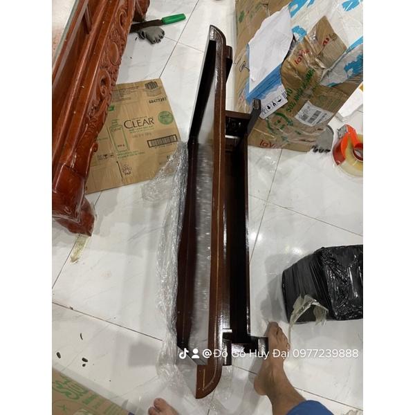 Bàn thờ gỗ sồi 81cm màu óc chó kèm chữ, chắn khói