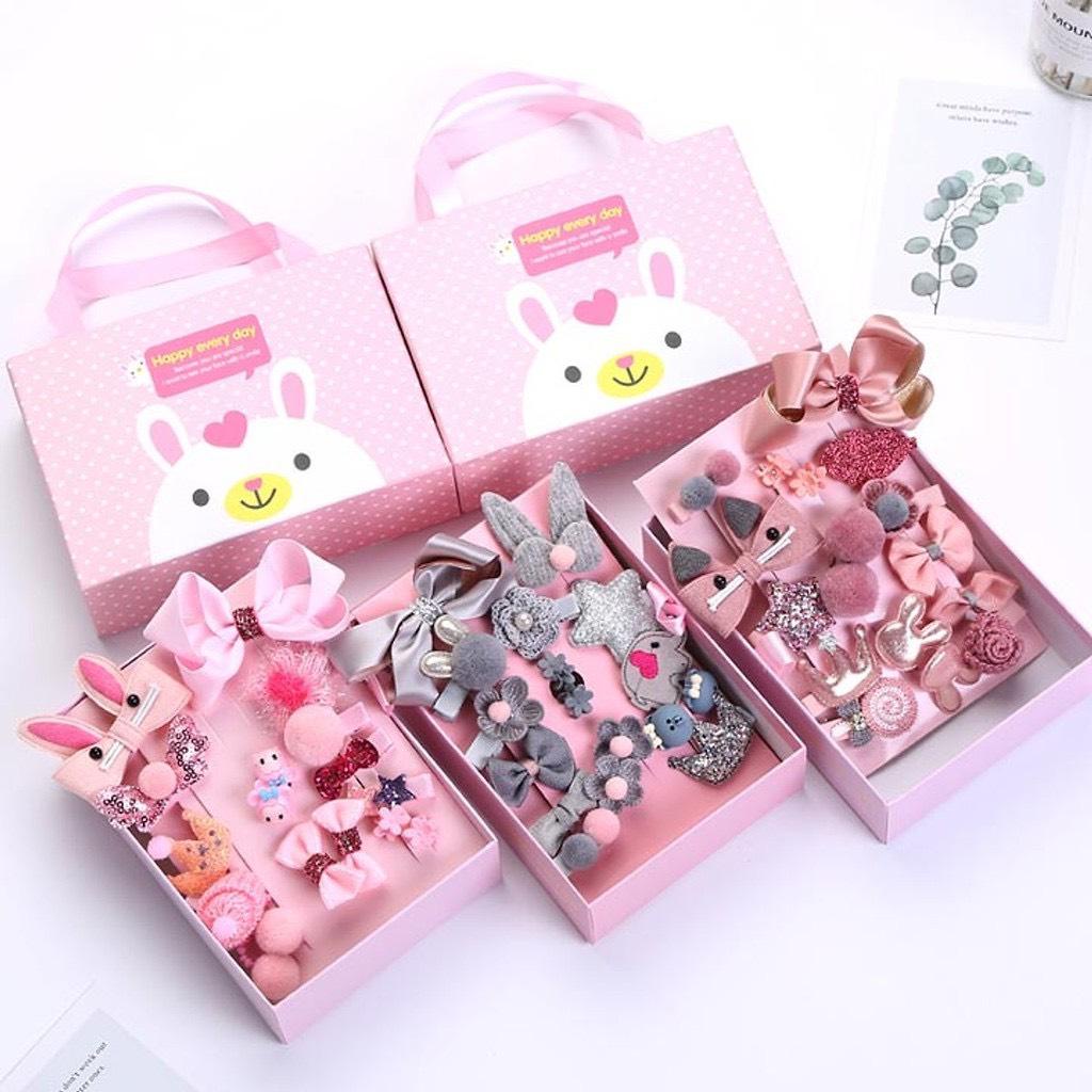 HỘP QUÀ KẸP TÓC 18 CHI TIẾT HAPPY DAY - JL -