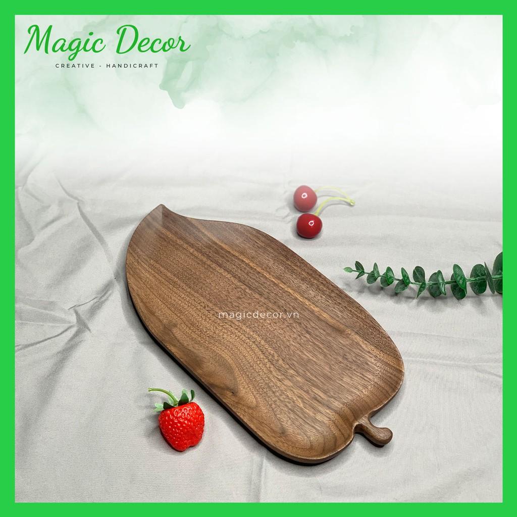 Khay decor gỗ Óc Chó đựng đồ ăn hình lá trầu kích thước 14x30cm trang trí bày thức ăn, bánh ngọt cực sang trọng