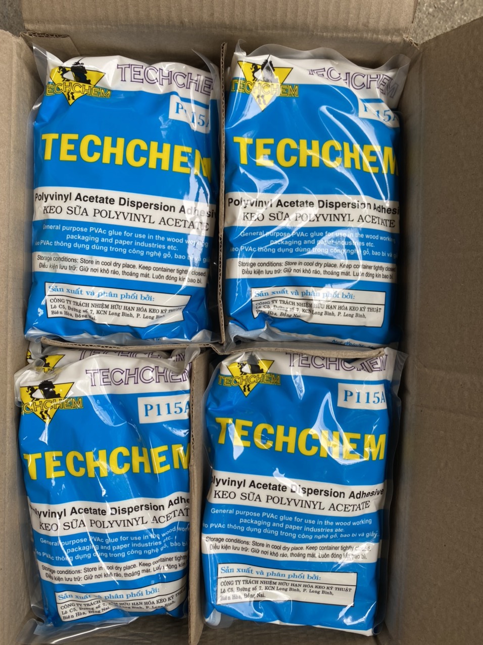 Keo sữa Techchem siêu kết dính dùng để dán giấy dán tường