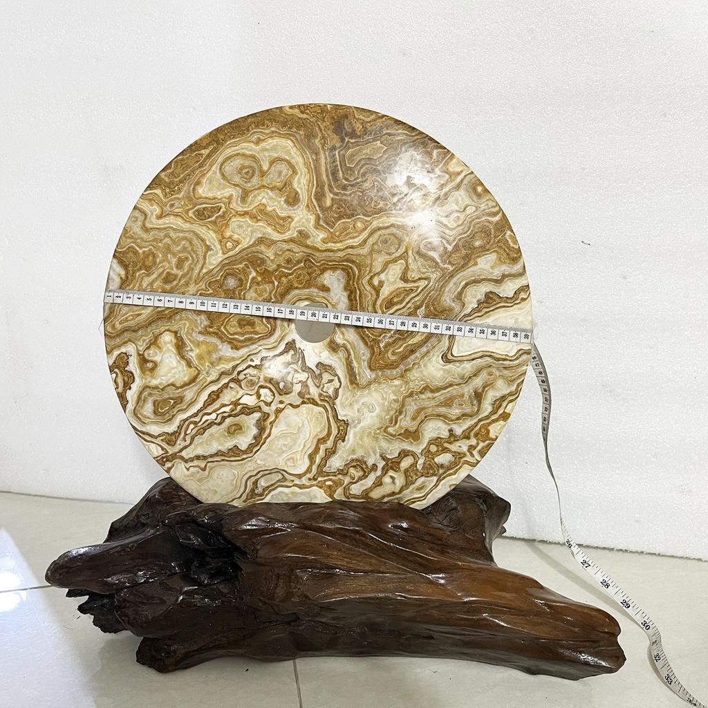 Đồng điếu, đồng điếu đá thật màu vàng vân đường kính 39 cm chân đế gỗ rừng cho mệnh Kim và Thổ