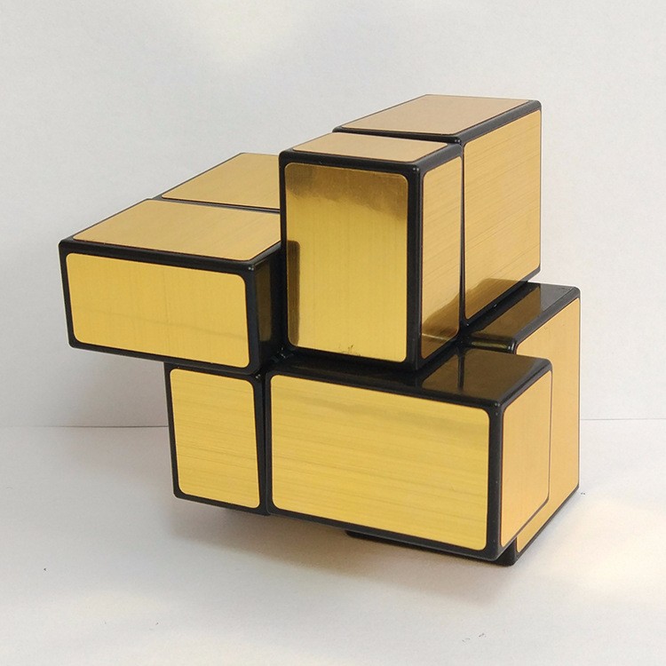Trò chơi ảo thuật : Rubik 2x2 Gương Vàng