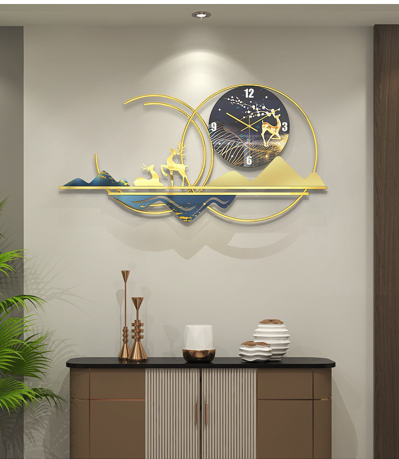 Đồng hồ treo tường nghệ thuật Hươu vàng KT 900*480mm