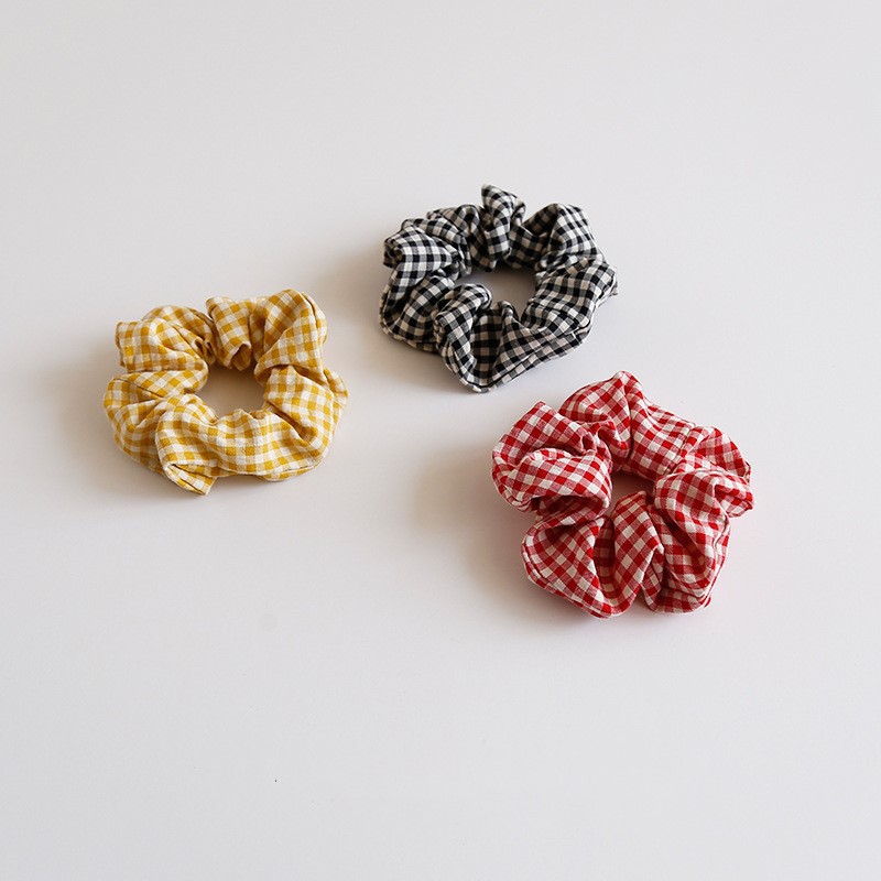 Combo 4 Dây Cột/Buộc Tóc Scrunchies Vòng Kẻ Sọc Caro Nữ Tính Xinh Xắn Giao Màu Ngẫu Nhiên