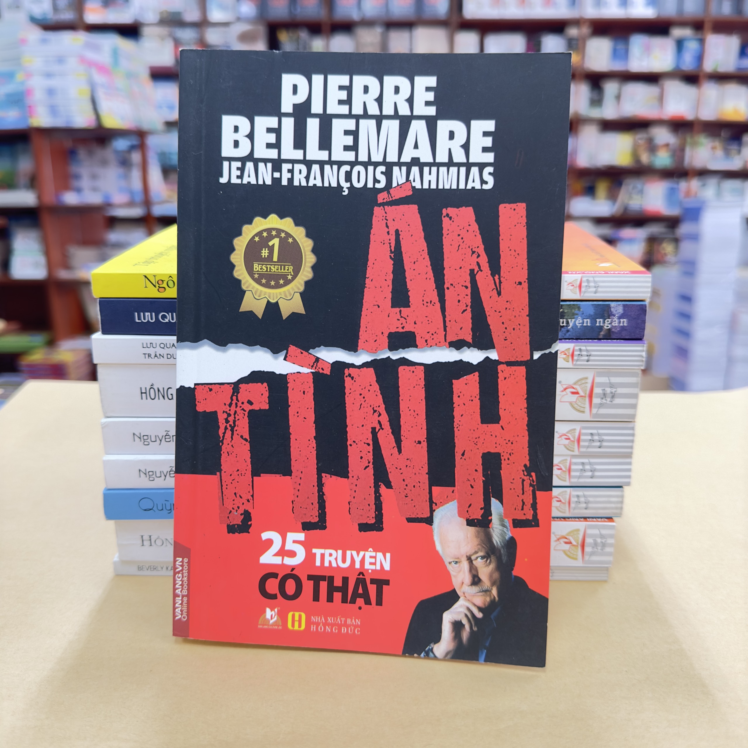 Án Tình - 25 Truyện Có Thật