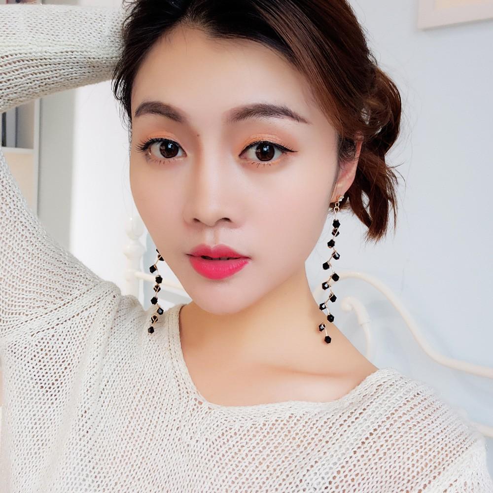 Khuyên tai tua rua dài cực xinh