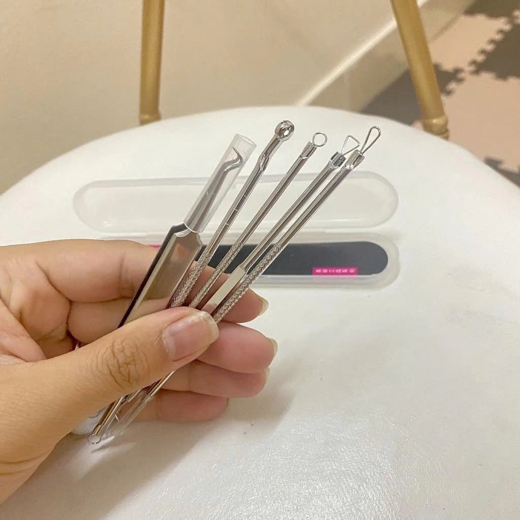 BỘ DỤNG CỤ NẶN MỤN 5 CÂY CÓ HỘP ĐỰNG - Hàng chính hãng