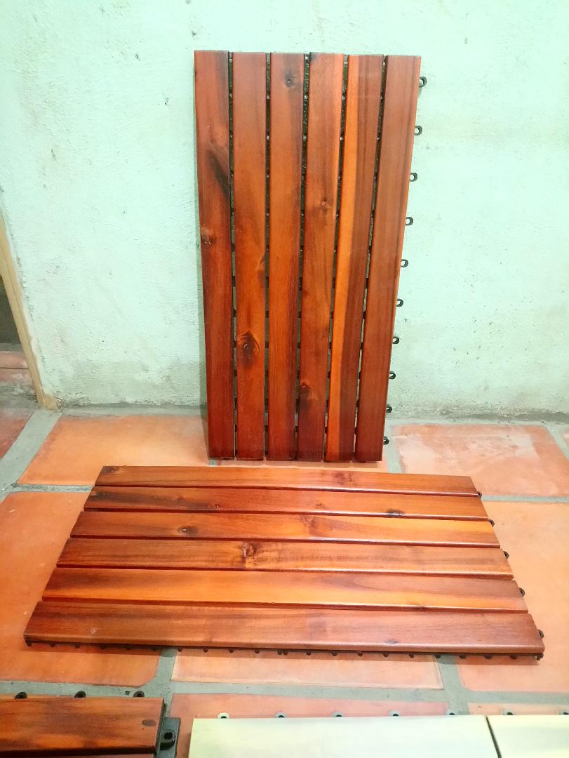 sàn gỗ tự nhiên cao cấp - dài 60 cm- gõ đỏ - 2 tấm.