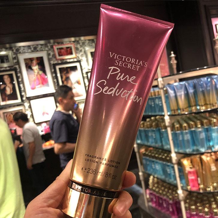 TUYP' DƯỠNG THỂ TOÀN THÂN Lotion Victoria's Secret cung cấp độ ẩm cho da, dưỡng da và mềm mịn