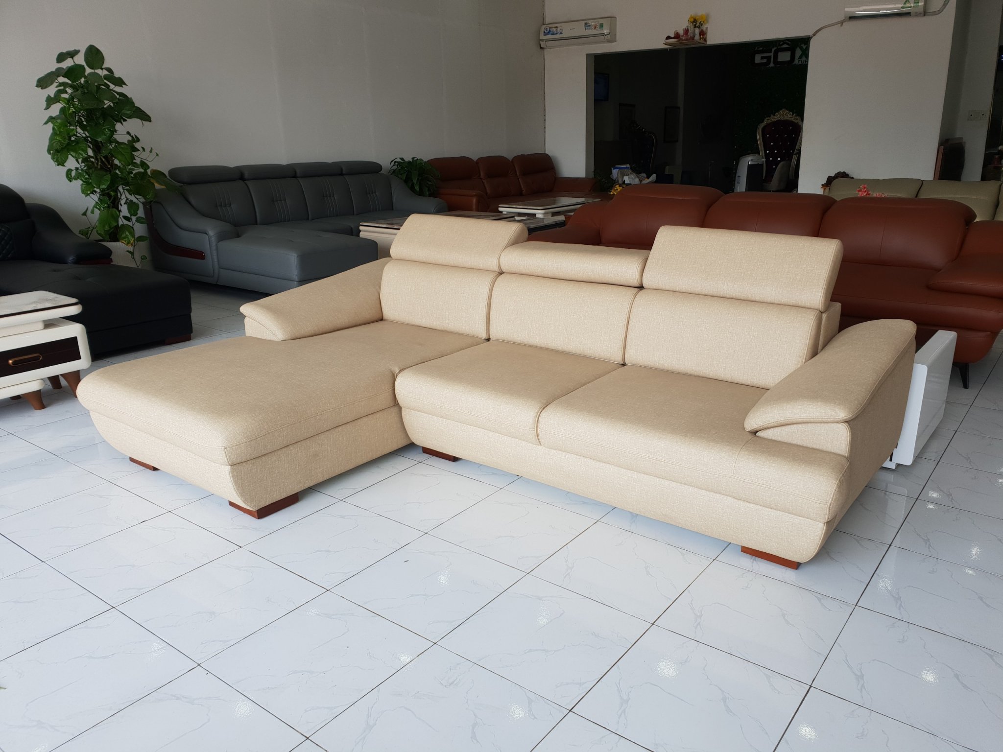 Ghế Sofa Cao Cấp _ Da Hàn Quốc _ Màu Kem _ Size 2500 x 1600