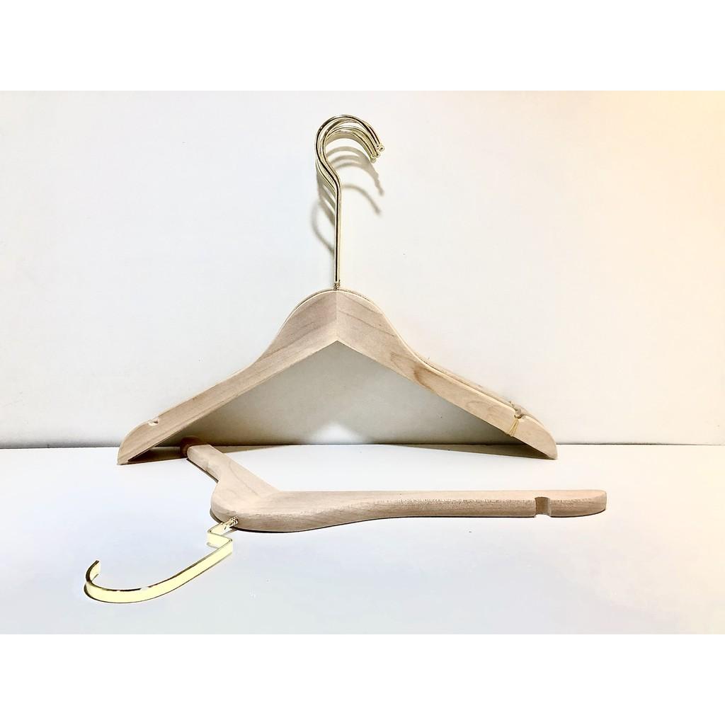 Móc treo quần áo bằng gỗ mộc đầu móc mạ vàng, dùng cho cửa hàng, shop thời trang, chụp ảnh live