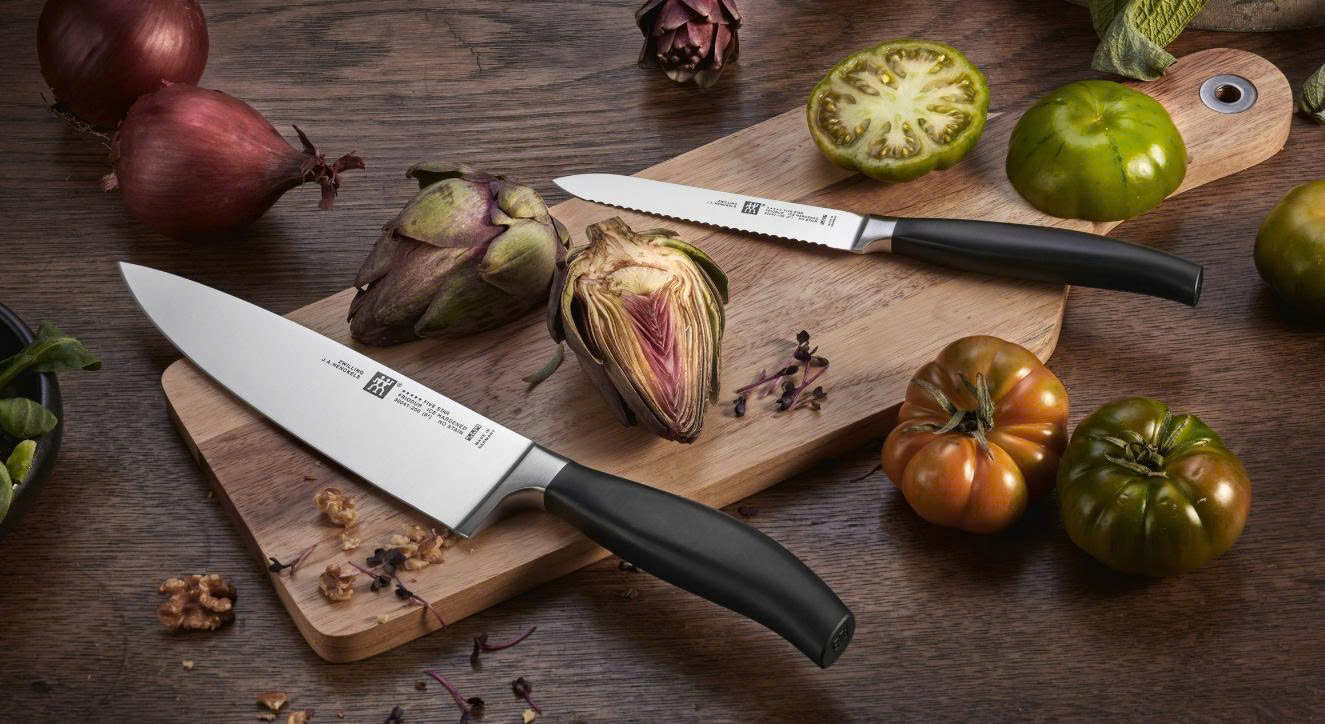 BỘ DAO TỰ MÀI  Zwilling FIVE STAR ĐẾ TRE TỰ NHIÊN Hàng chính hãng