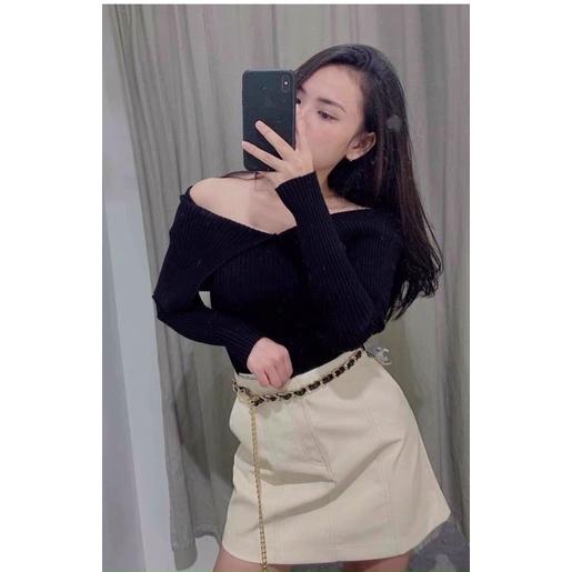 Áo len tăm ôm trễ vai điệu đà cổ áo cách điệu hàng QC