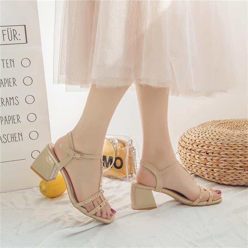 QC118 SANDAL 6P QUAI ĐINH TÁN