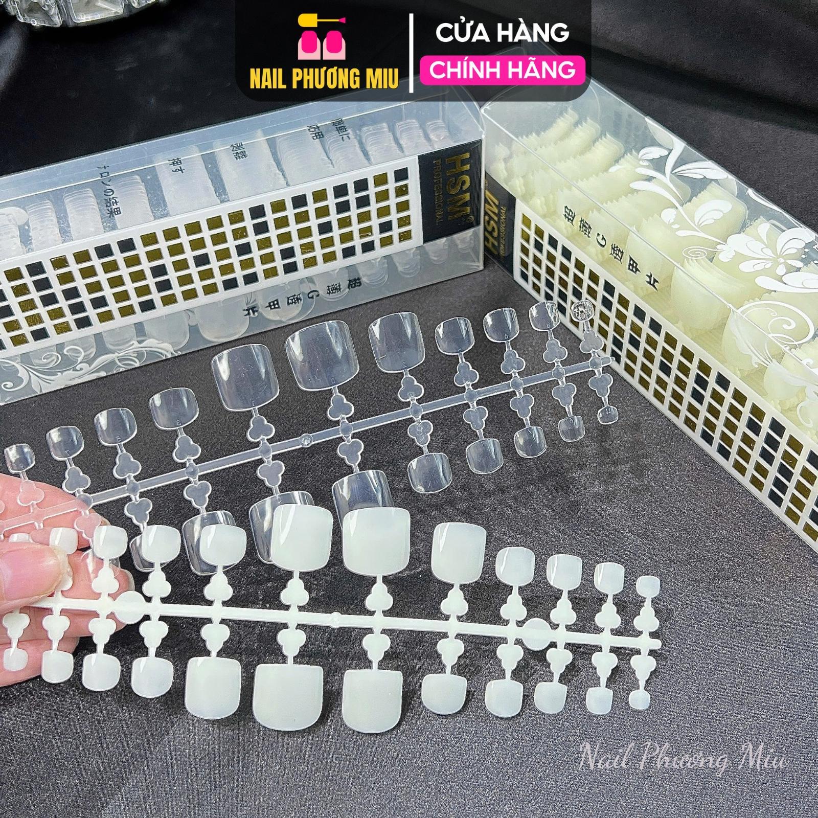 Vỉ Móng Úp Chân HSM 504 Móng, Nhựa Dẻo Siêu Bám Keo, Phom Vuông Chuẩn, Bền, Phụ Kiện Hoàn Hảo Cho Làm Nail Phương Miu