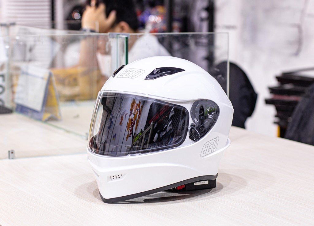 Kính Thay Thế Mũ Bảo Hiểm Fullface EGO E8 – Nhiều Màu