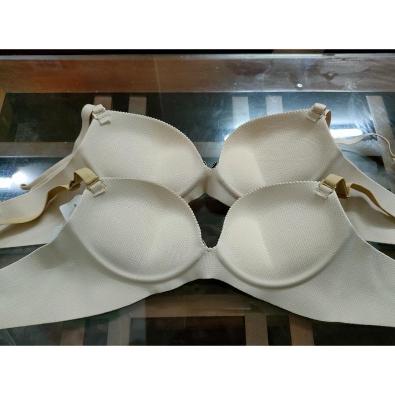 Cực phẩm áo lót su ko đường may nâng ngực đẹp xuất sắc