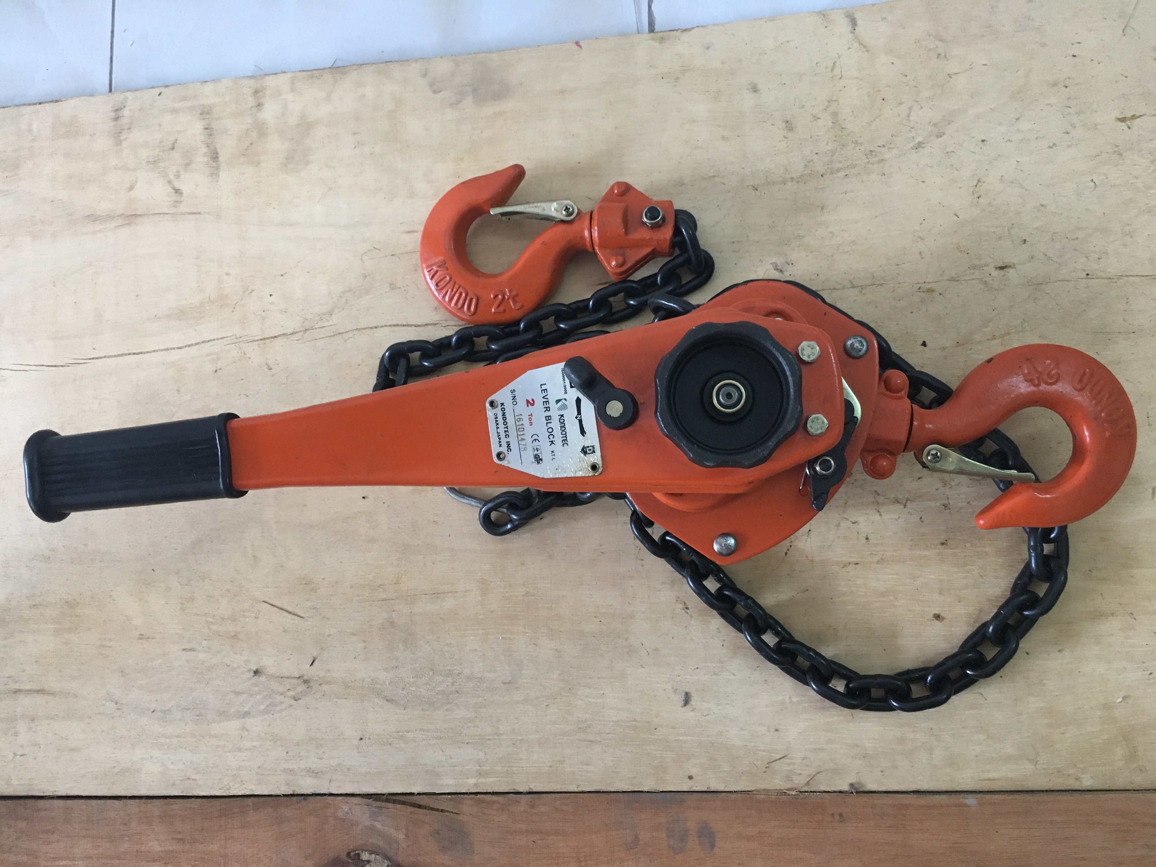 Palang Xích Lắc Tay 2 tấn x 1.5 mét Chất Lượng Cao