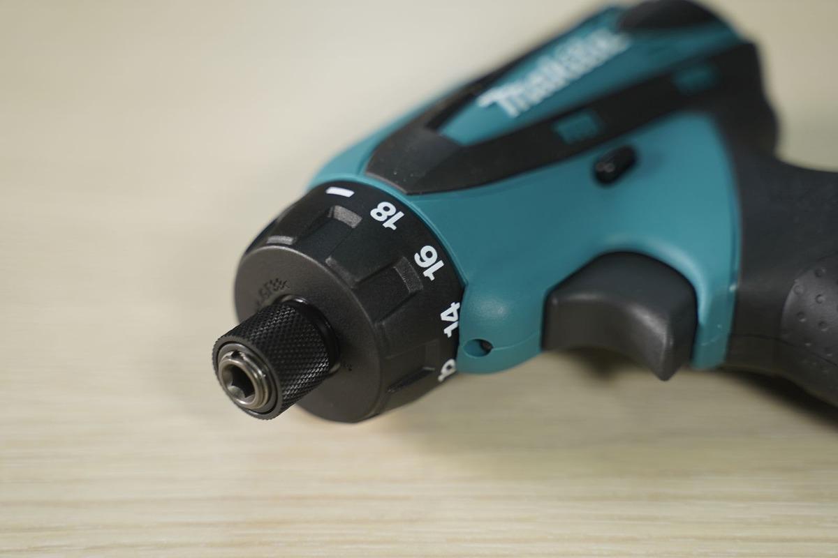 MÁY KHOAN VÀ VẶN VÍT DÙNG PIN 115W  MAKITA DF030DZ  - HÀNG CHÍNH HÃNG