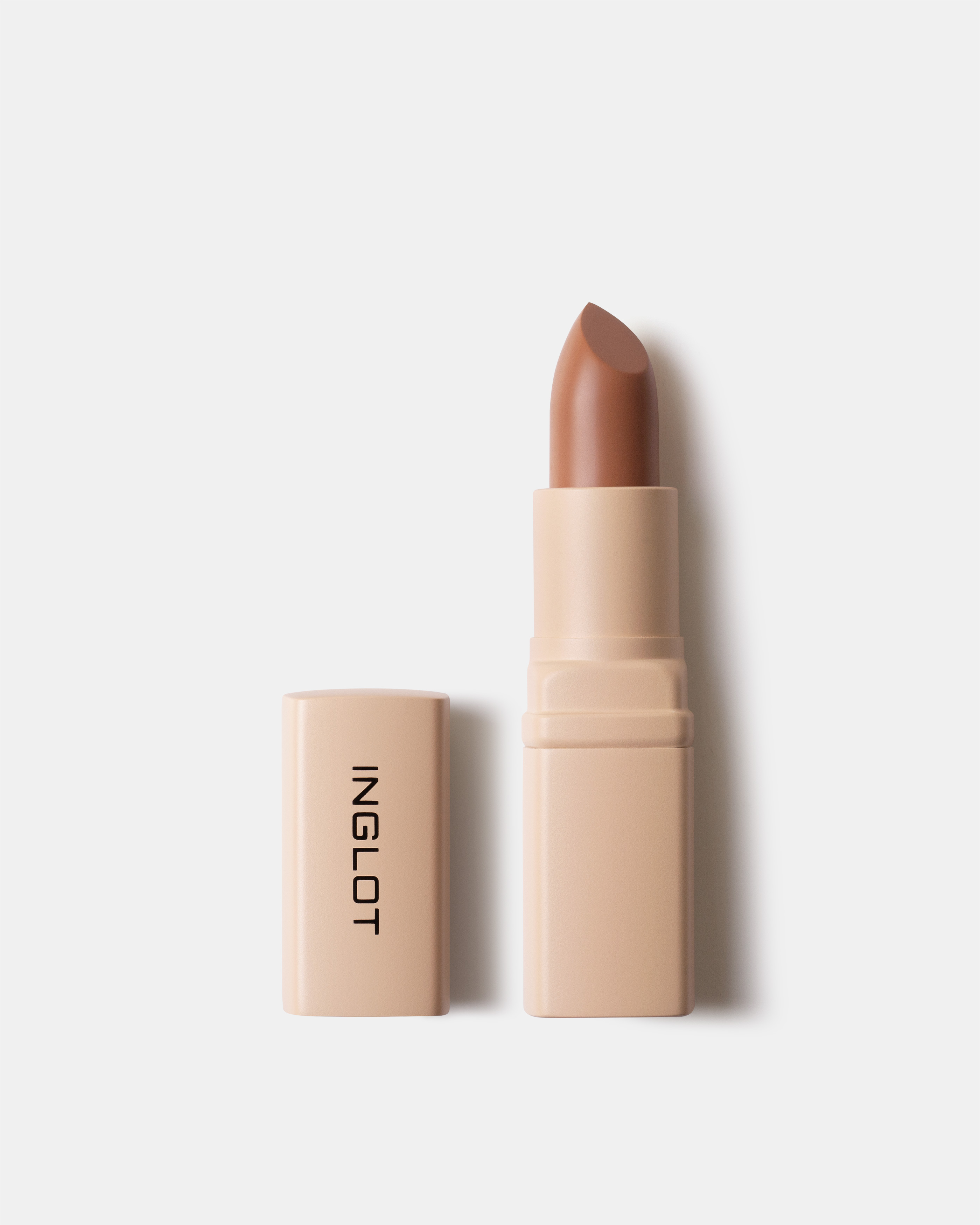 Son kem thỏi mịn lì, mướt nhẹ môi. siêu ẩm, giúp môi căng đầy, làm mờ rãnh môi Creamy Soft Lipstick 4.4g Inglot