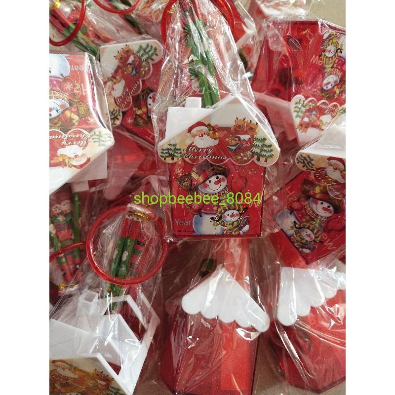 Ống nhựa cắm bút dụng cụ học sinh hình noel