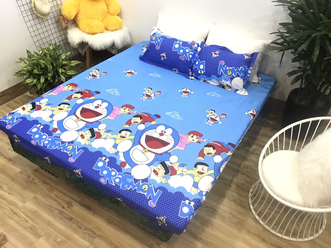 bộ ga gối Coton poly Dulcett mẫu Doremon cute ( gồm 1 ga và 2 vỏ gối) mã P3